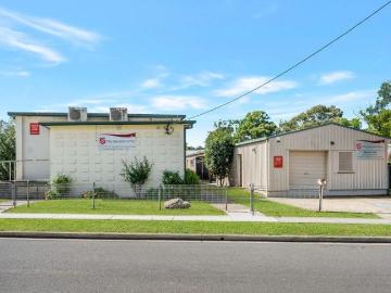 Busby, Leppington, Liverpool, New South Wales, Snapper Island