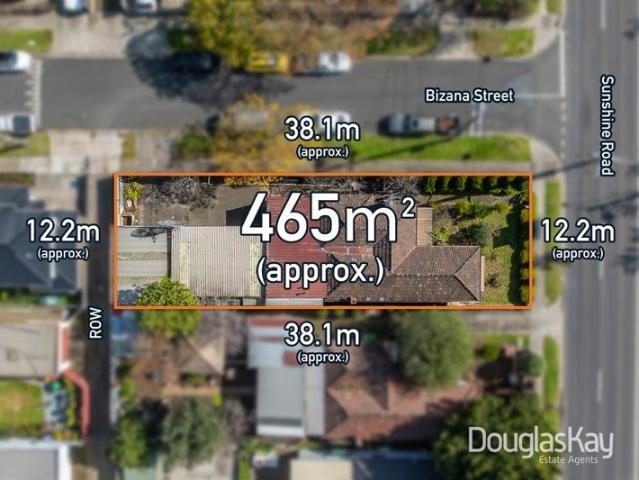 PRIME CORNER POSITION | APPROX. 300 METRES WALK TO TOTTENHAM TRAIN STATION | MULTIPLE FUTURE OPTIONS