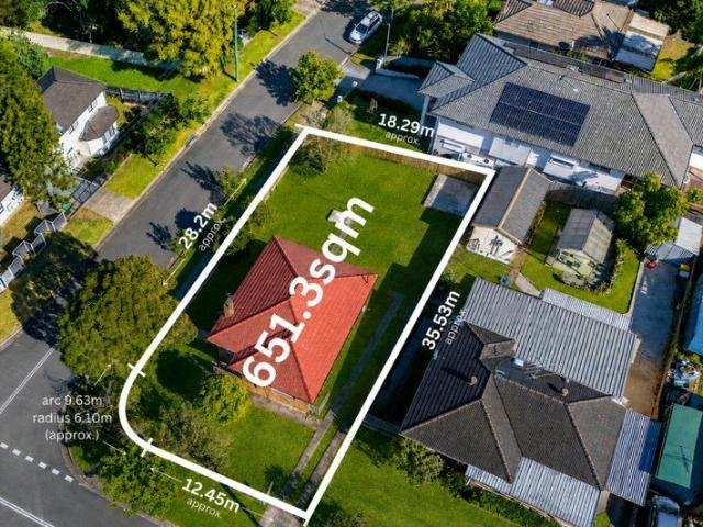 Prime Corner Position with Duplex Potential in a Convenient Rydalmere Setting