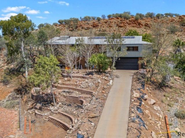 Prime Desert Springs Living!