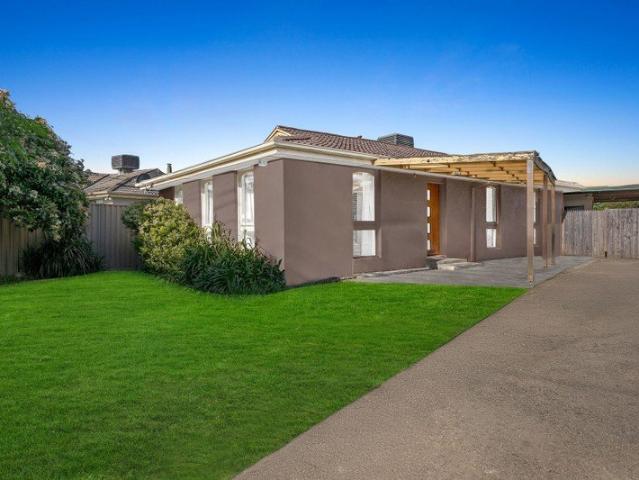 Prime Development opportunity 664m² approx. with potential 3 town houses STCA!