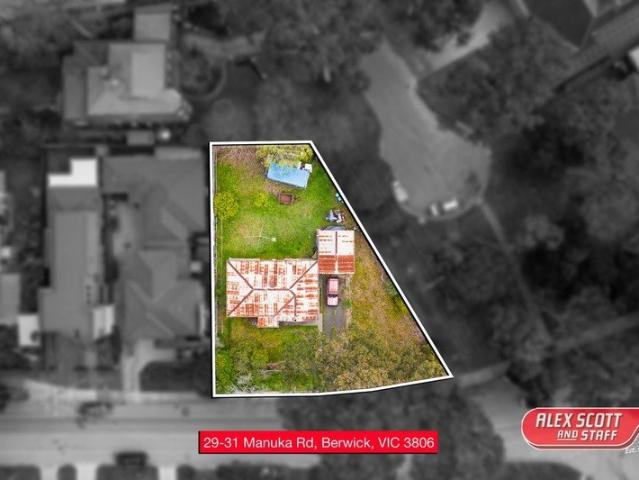 Prime Development Opportunity in Berwick on 2 Titles