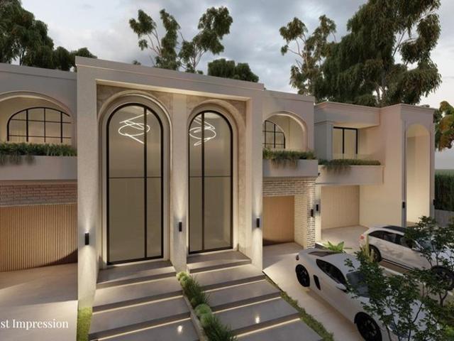 Prime Duplex Opportunity on 638.6sqm Parcel CDC Approved