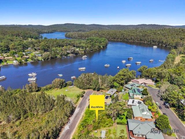 PRIME ELEVATED BLOCK WITH STUNNING NELLIGEN RIVER VIEWS!