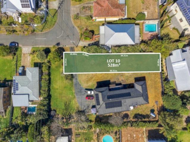 PRIME ELEVATED LAND OPPORUNITY WITH BAYSIDE VIEWS IN MANLY WEST