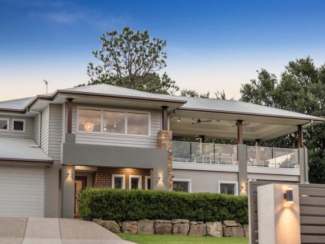 Prime Escarpment Location with Panoramic Lockyer Valley Views!