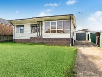 Prime Family Home with Spacious Interiors and Exceptional Development Potential
