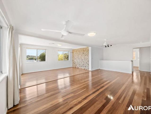 Prime Family Home in Mansfield & Wishart School Catchments
