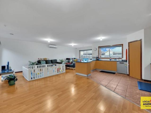Prime Family Living in the Heart of Hoppers Crossing! $470 PW Bond $2042