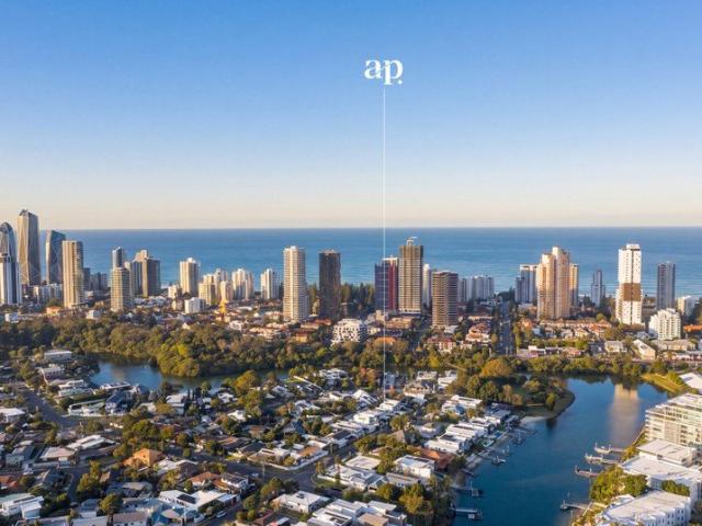 Blue Chip Opportunity, Best Value Buying Within Florida Gardens, Vacant & Ready To Occupy Or Lease Out