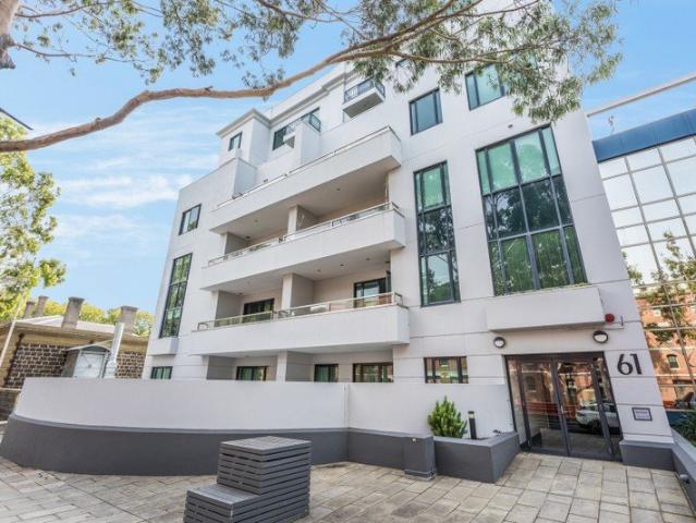 Prime Geelong Location Walk to the Waterfront