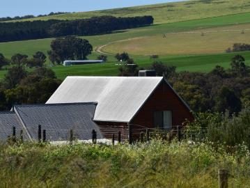 Prime Gingin Acreage, approved for subdivision. Valley and Brook views