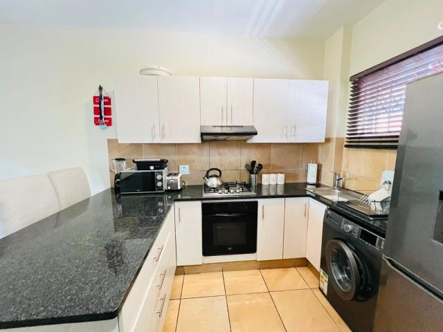 Prime Glenwood Furnished Apartment For Rent