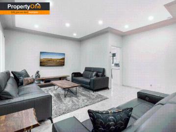 PRIME GREENACRE LOCATION 3 BEDROOMS HOUSE FOR RENT. DON'T MISS OUT