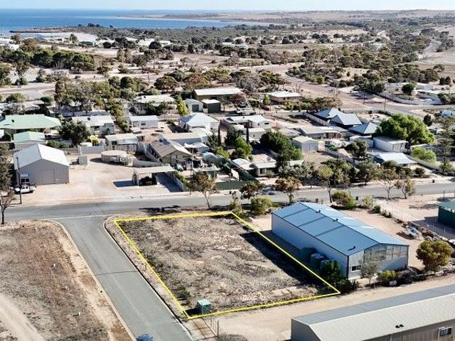 PRIME INDUSTRIAL CORNER ALLOTMENT IN STREAKY BAY