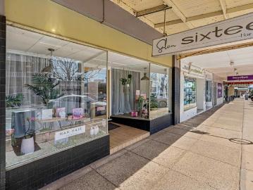 Prime Investment Opportunity in Leeton's Busy Main Street