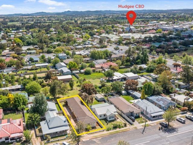 PRIME INVESTMENT OPPORTUNITY JUST MOMENTS FROM THE CBD
