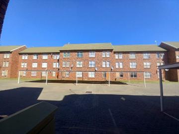 Prime Investment in Bloemfontein’s Student Hub!