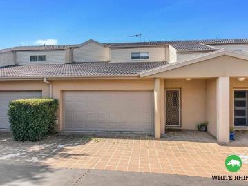 Prime Investment Three Bedroom Townhouse!