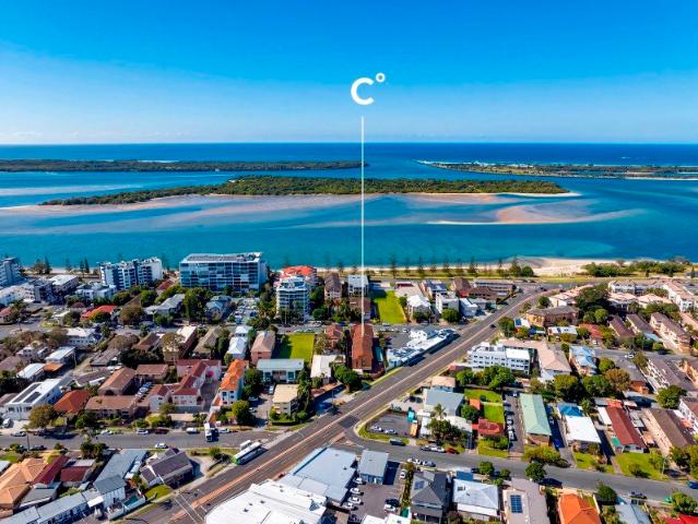 PRIME INVESTMENT WALKING DISTANCE TO BROADWATER!