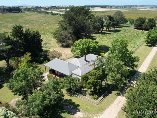Prime Land + Character Victorian Home Lifestyle & Development Potential 217 acres