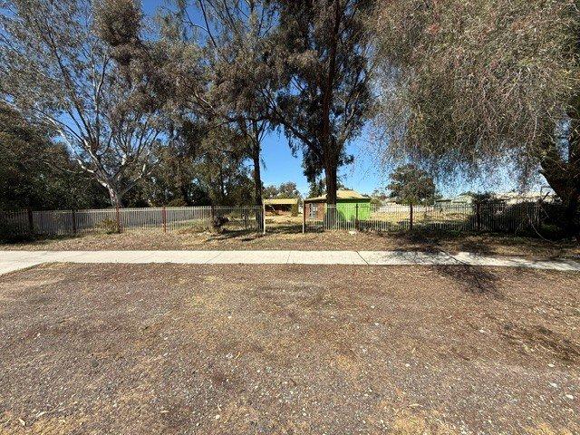 Prime Landholding with Outstanding Potential