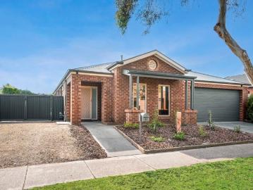 Leopold, Greater Geelong, Victoria - Garden