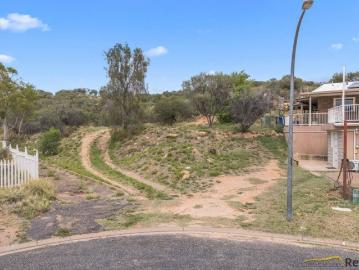 Braitling, Irlpme, Alice Springs County, Northern Territory