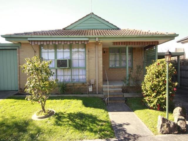 Prime Location 2 Bedroom Unit