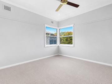 PRIME LOCATION 3 BEDROOM HOME!