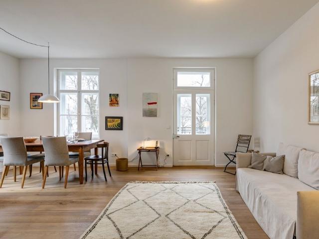Prime location! Temporary living near Nymphenburg Palace