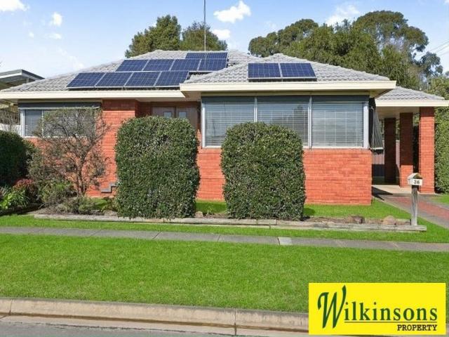 Prime Location Traditional Family Home Over 450sqm Land Stroll to Station & Restaurants