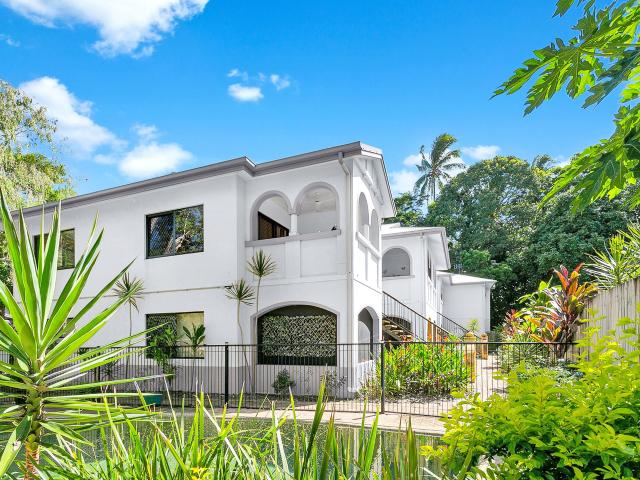 Prime location with a pool
