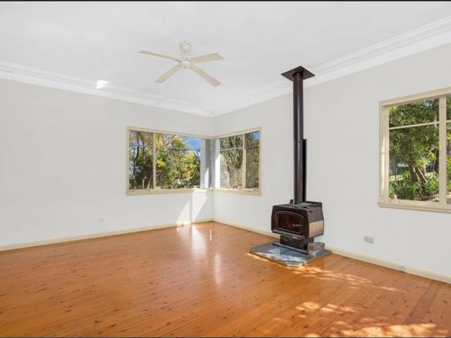 Prime Location with Carlingford West catchment