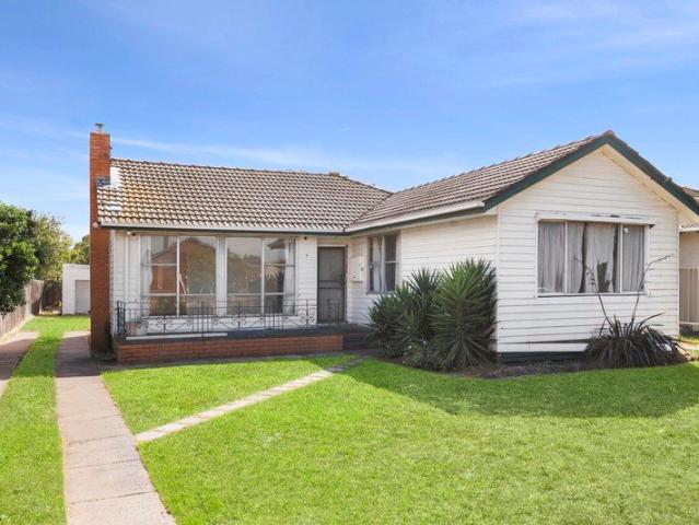 Prime Location with Plans for Development 5 x Dwellings