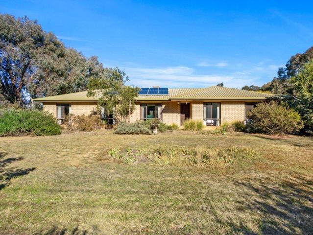 PRIME LOCATION WITH ROOM TO MOVE