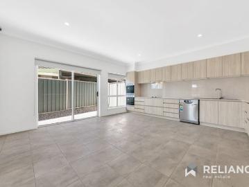 Prime location, all bills inclusive in the rent!