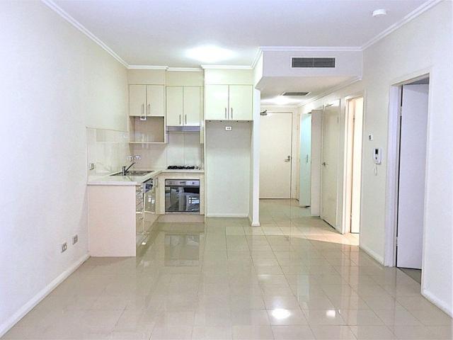 Prime Location and Comfortable Lifestyle in a Secure Complex