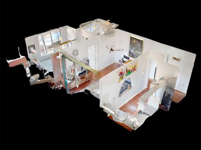 PRIME LOCATION APARTMENT!