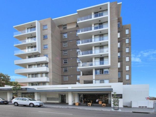 Prime Location, Apartment Living!
