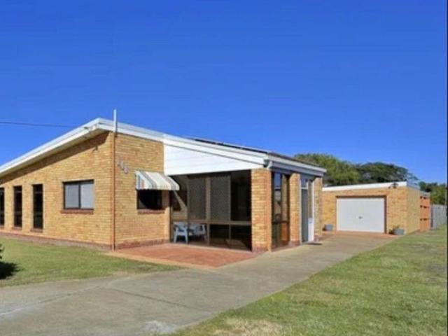 PRIME LOCATION AT BARGARA BEACH