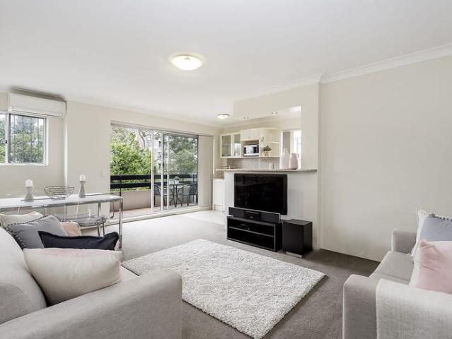 Prime location Available 20/7/26