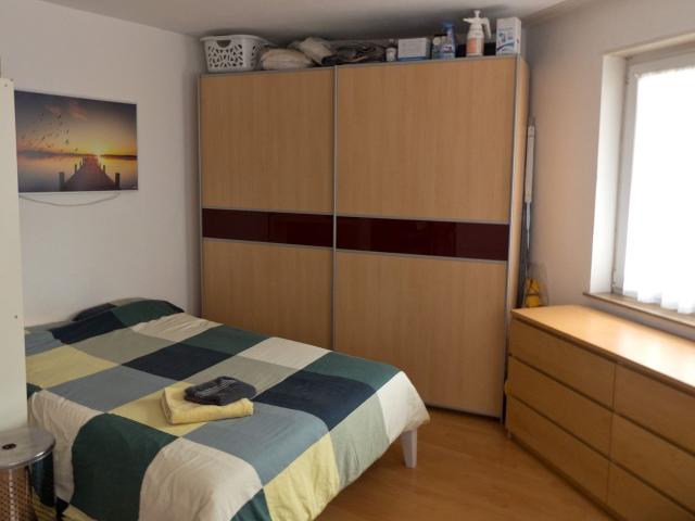 Prime location, central yet quiet 1 room in Stuttgart Mitte, Stuttgart Amsterdam Apartments for Rent