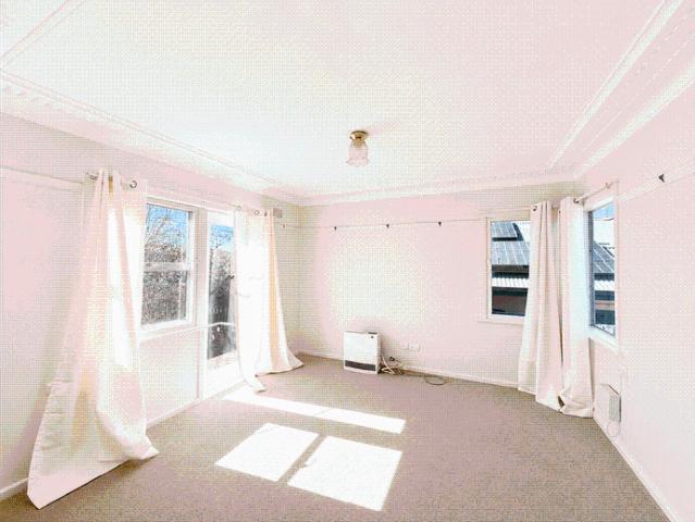 Prime Location Comfortable 2 Bedroom Home Close to Armidale CBD