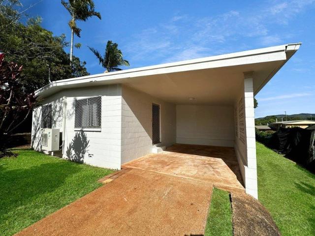 PRIME LOCATION CLOSE TO SCHOOLS & SHOPS
