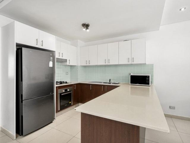 Prime Location Enjoy the city views & Fireworks!
