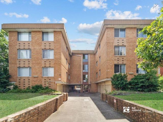 PRIME LOCATION EXCEPTIONAL CONVENIENCE