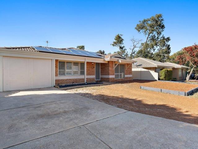 Prime Location Extra Family Room Solar Panels & Garage!