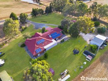 Exceptional Industrial Zoned Property Opportunity on Great Northern Highway