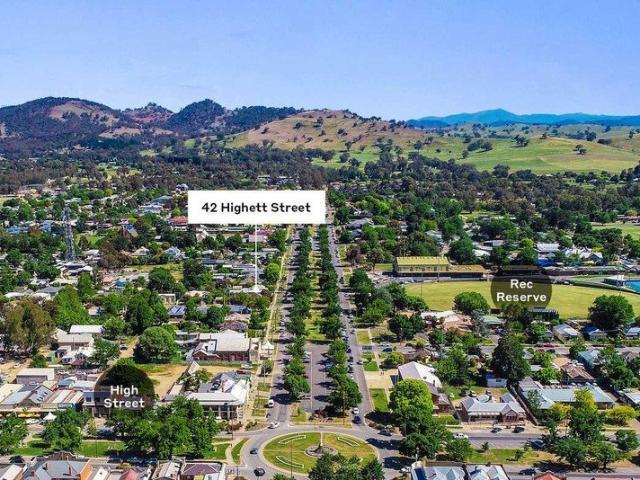 Prime Location Flexible Home & Business Space